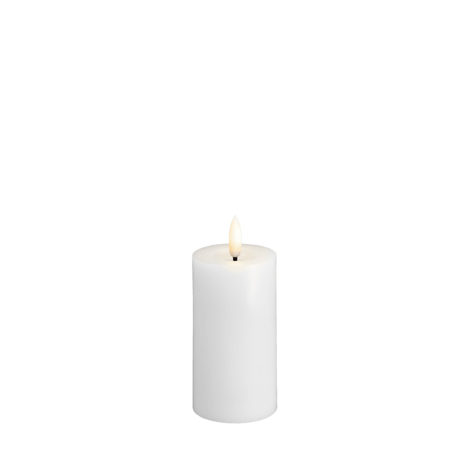 LED pillar candle 4,9x10 cm classic white